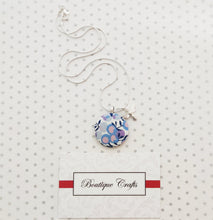 Load image into Gallery viewer, Mother's Day Greeting Card and Necklace Gift Set.