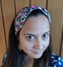 Load image into Gallery viewer, Wide Fabric Headband - Navy Roses